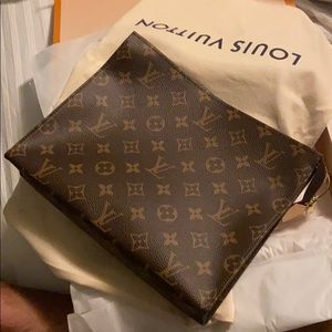 Brand New! Louis Vuitton Toiletry 26 pouch